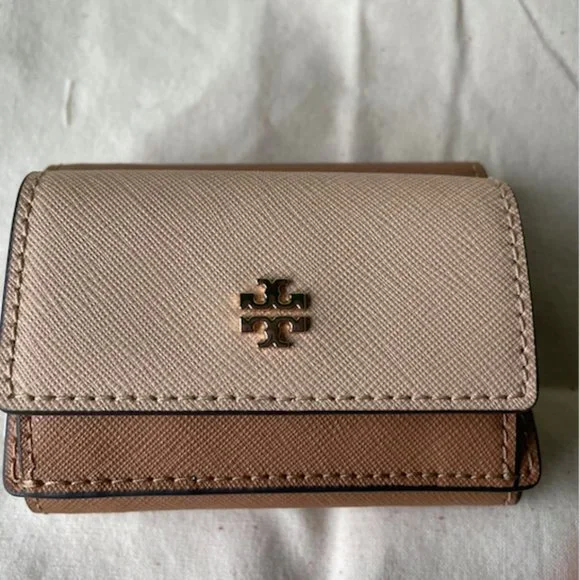 Tory Burch | Colorblock Pattern Compact Wallet - Picture 7 of 10